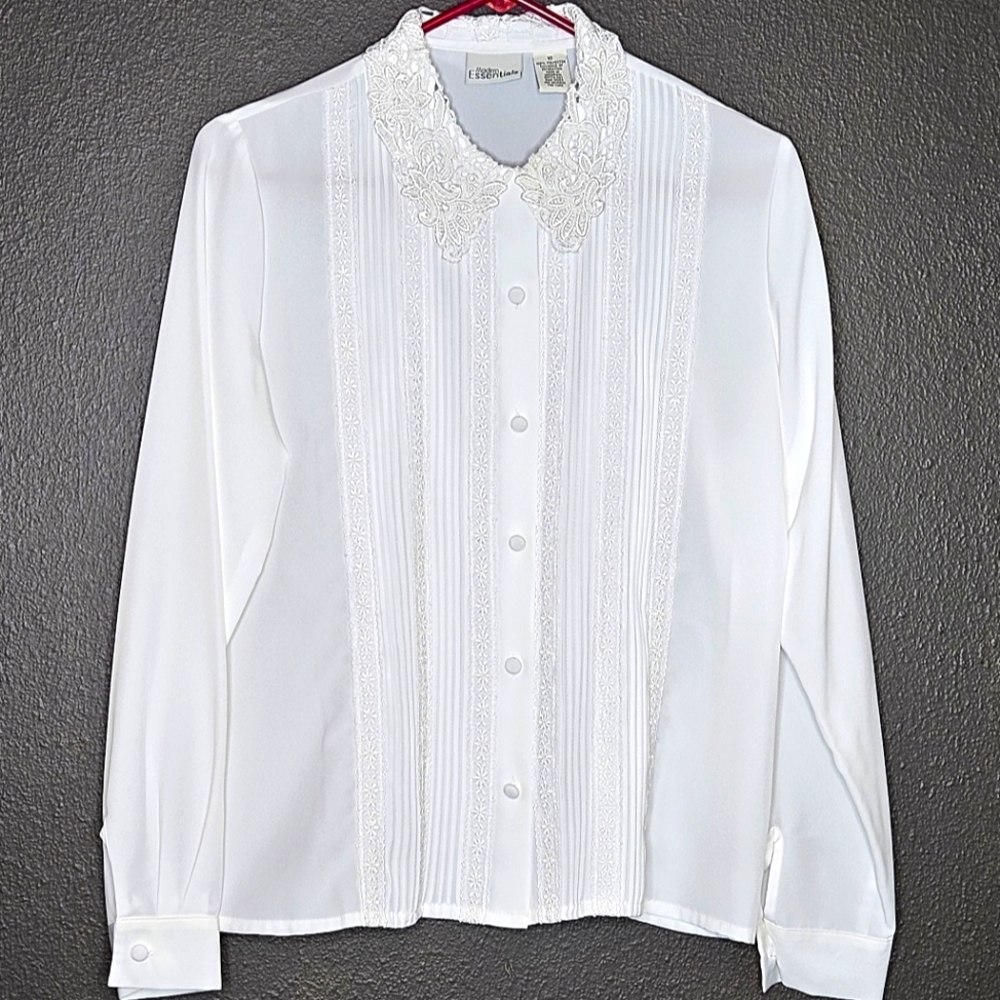 Modern Essentials Vintage Button Down Blouse Lace Collar Pintuck Pleats Size 10